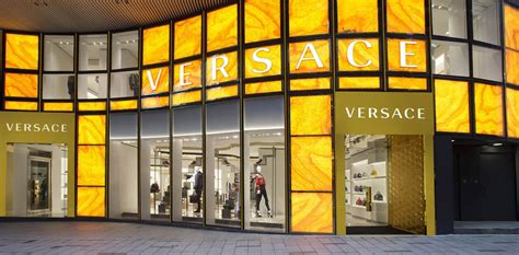 versace hk central chang chen|Presenting Versace Hong Kong Central Boutique Past and Future .